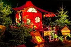 Weihnachtsmannhaus im Mrchenwald als Mietdekoration