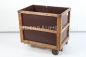 alter Transportwagen aus Holz, Industrial Style
